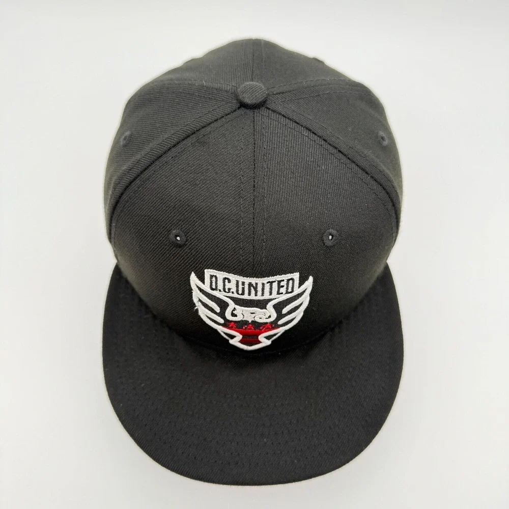 D.C. United‎ MLS Soccer New Era 59FIFTY Fitted Cap Hat size 7 Black Washington